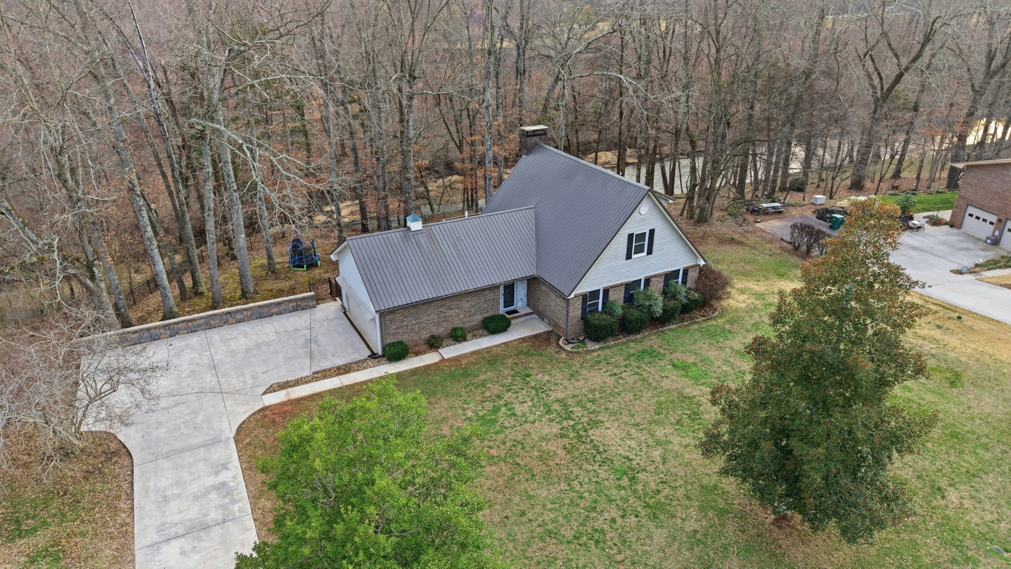 270 Wood Bluff Rd