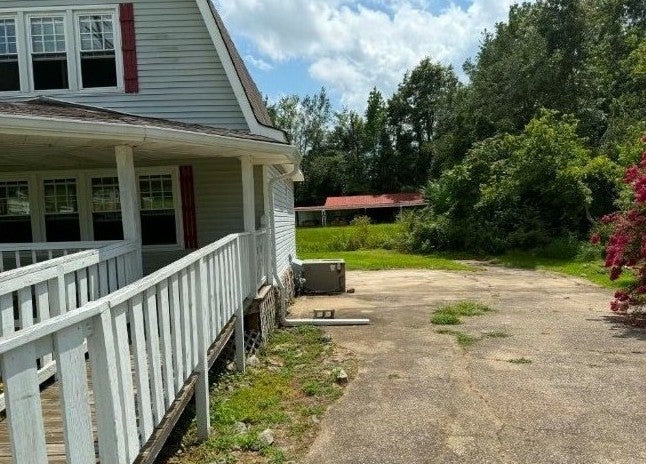 565 Brattontown Cir