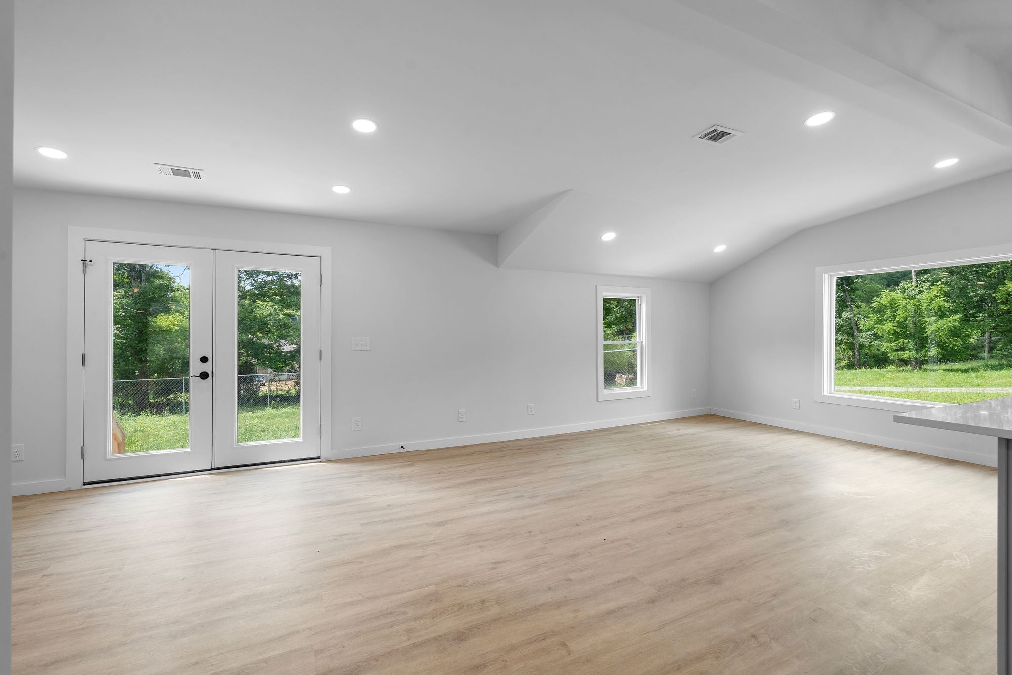 5333 Whites Creek Pike