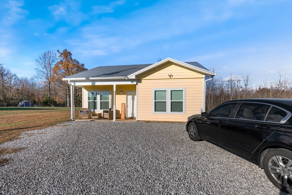 1190 Horton Rd
