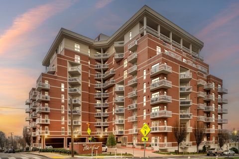 110 31st Ave N 705 Nashville TN 37203