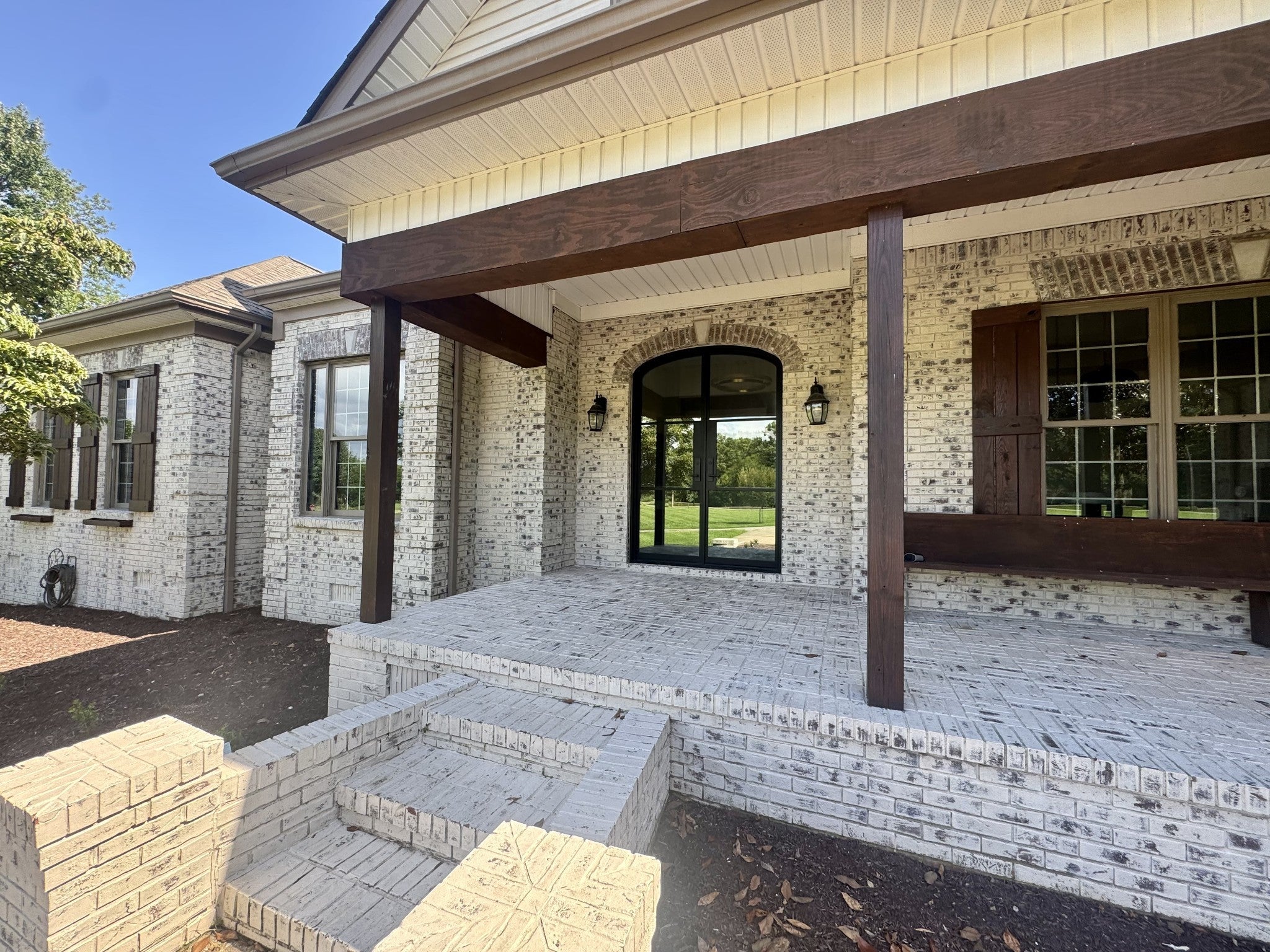 1205 Sequoya Trl