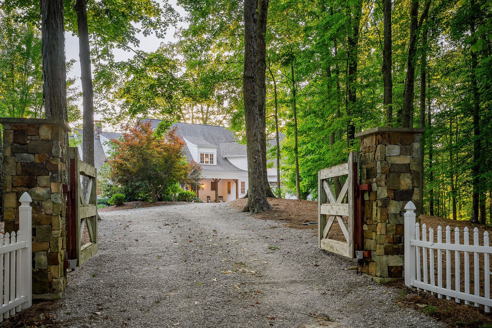 2183 Backbone Rd