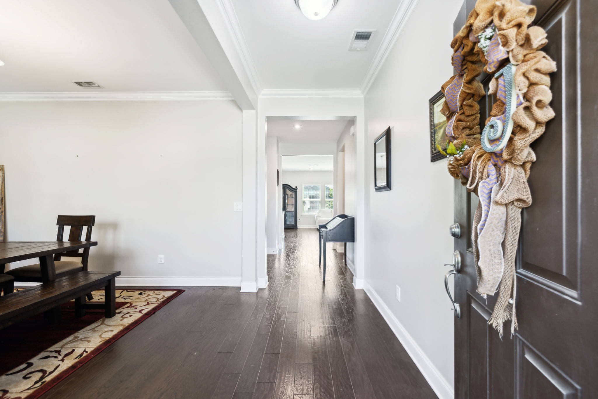 633 Fall Creek Cir