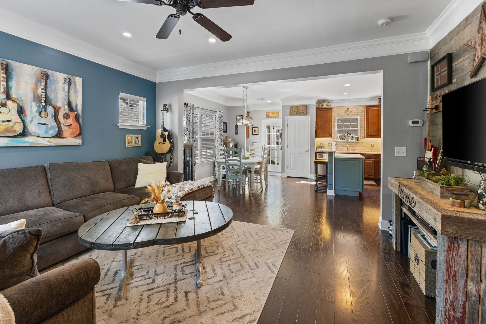 3102 Fyffe Ln