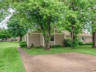 854 Todd Preis Dr