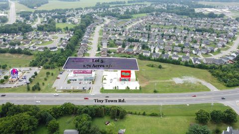 5 Tiny Town Rd Clarksville TN 37042