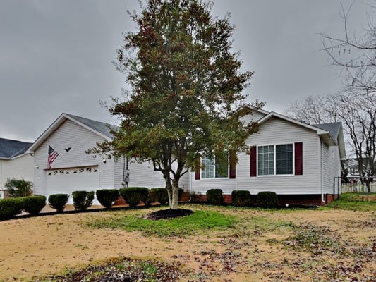437 BRADFORD CIR, COLUMBIA, TN 38401 - Image cbbfb8ffbfc0b9ff041ff547f73231aa/2653377412