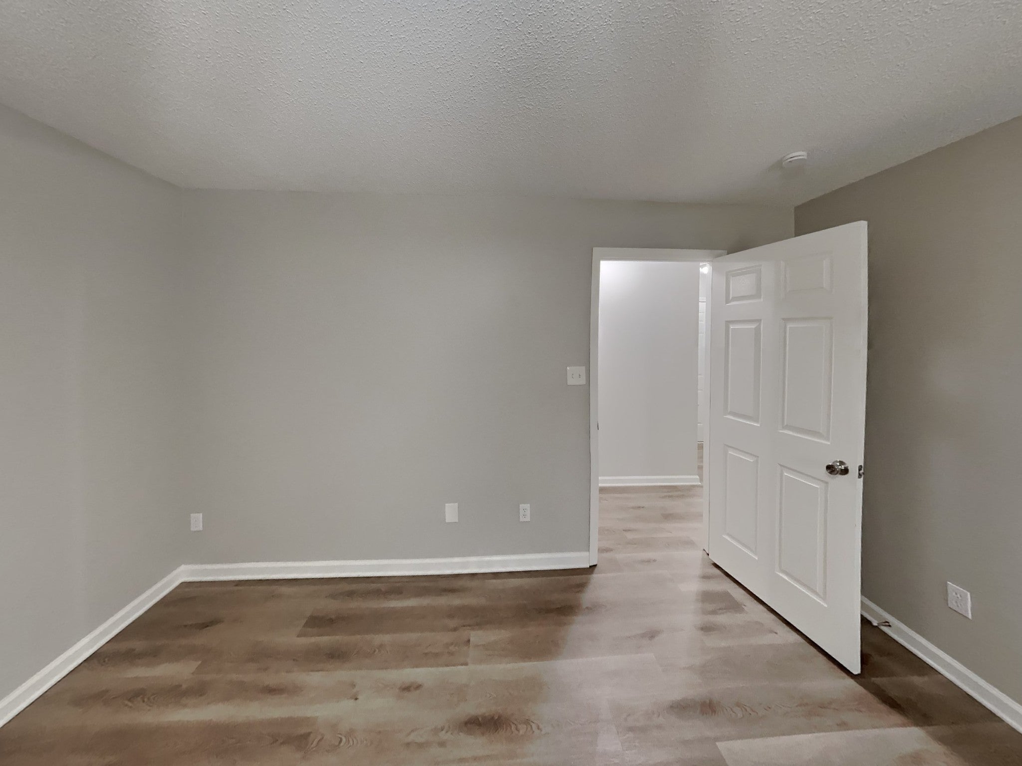 437 Bradford Cir