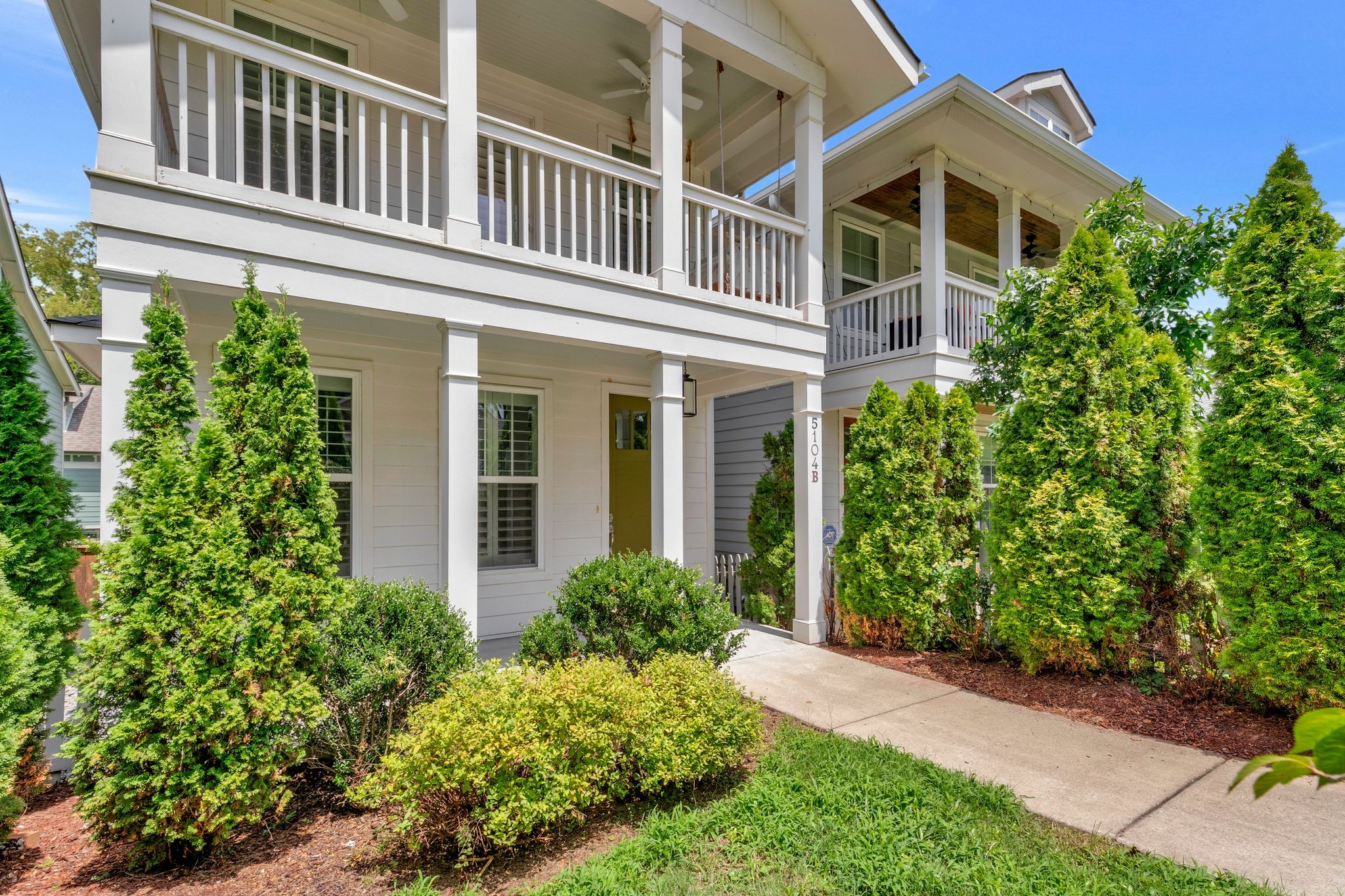 5104B Dakota Ave