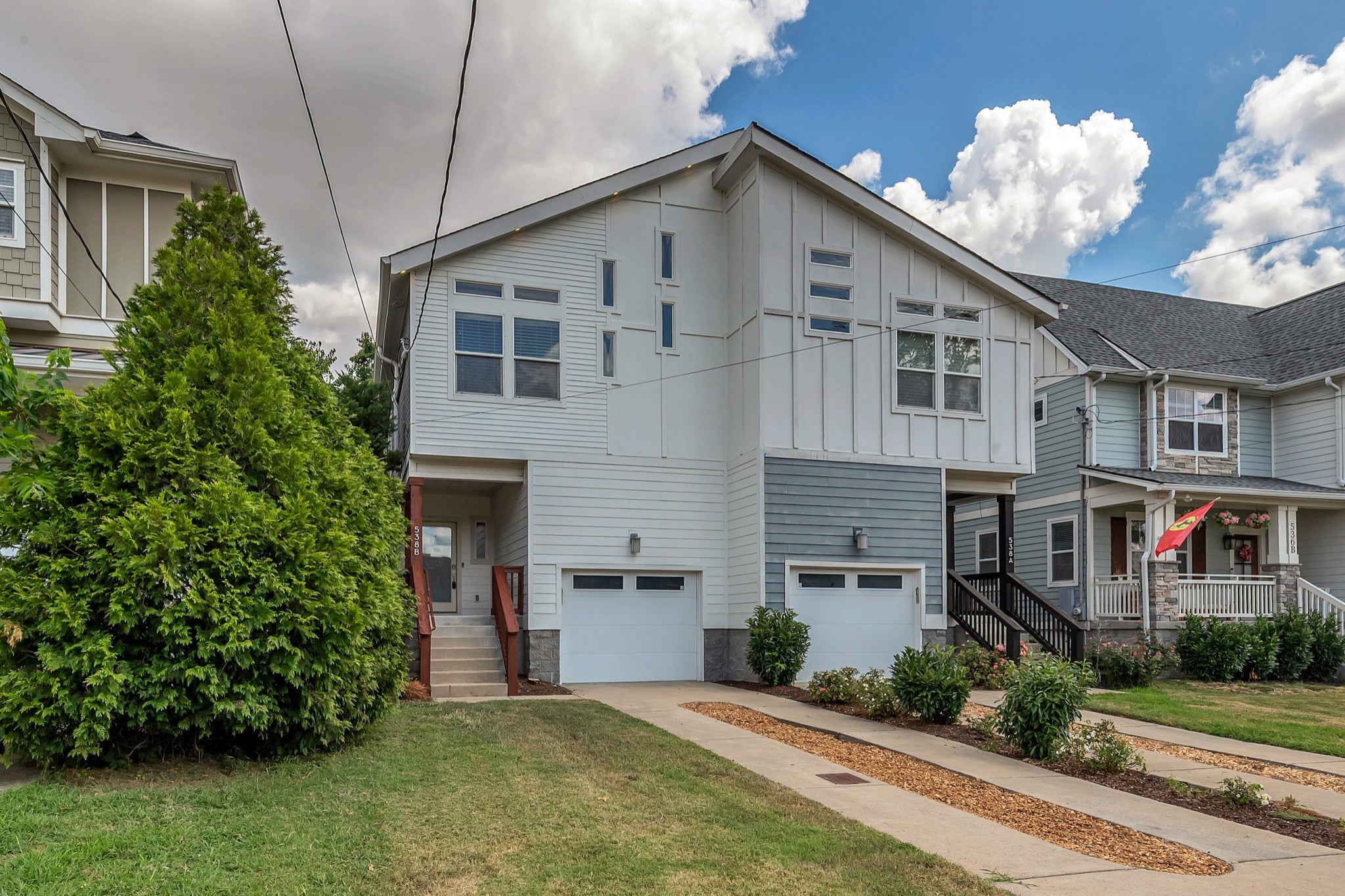 538B Moore Ave