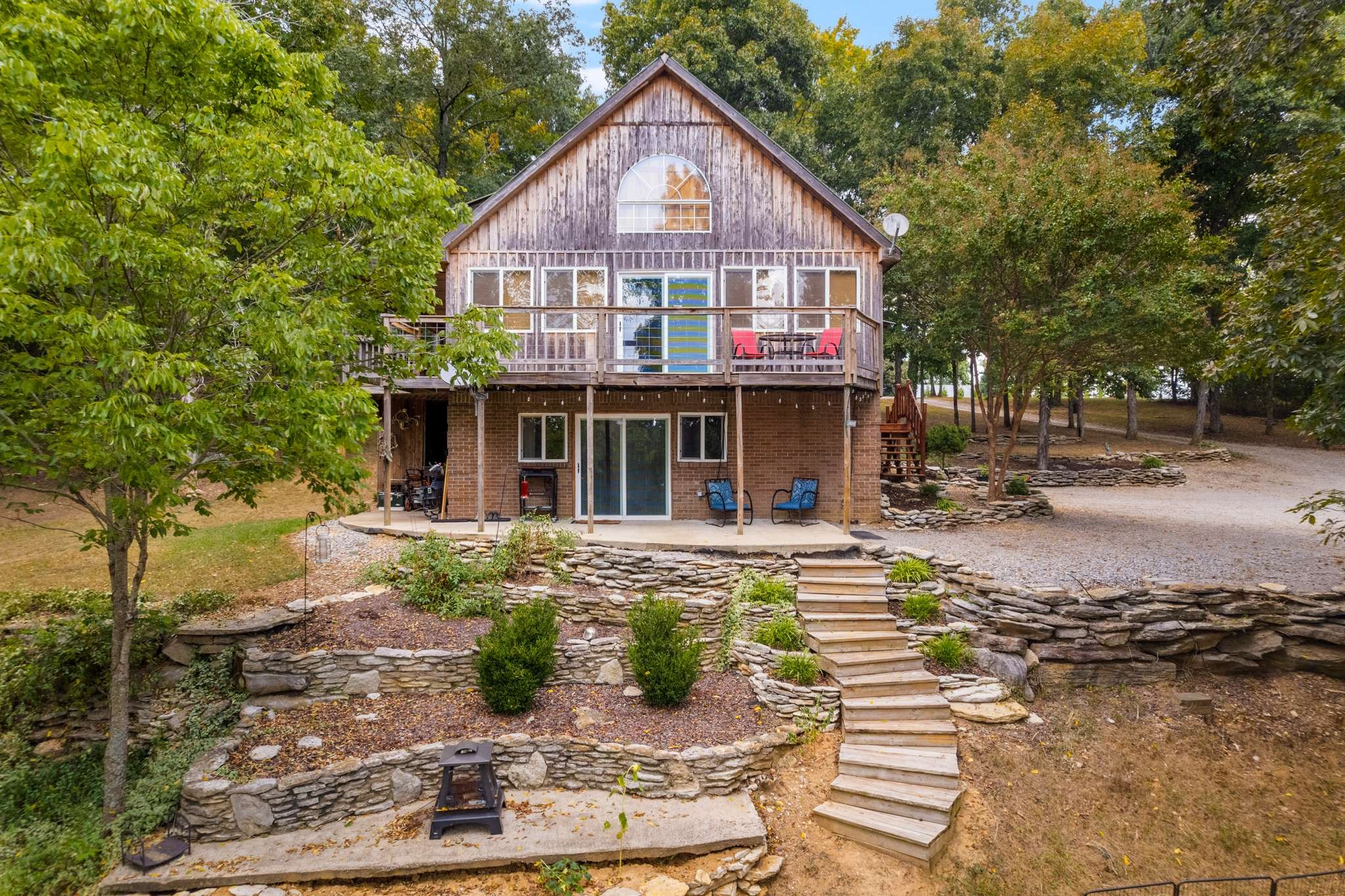 1399 Powell Ln
