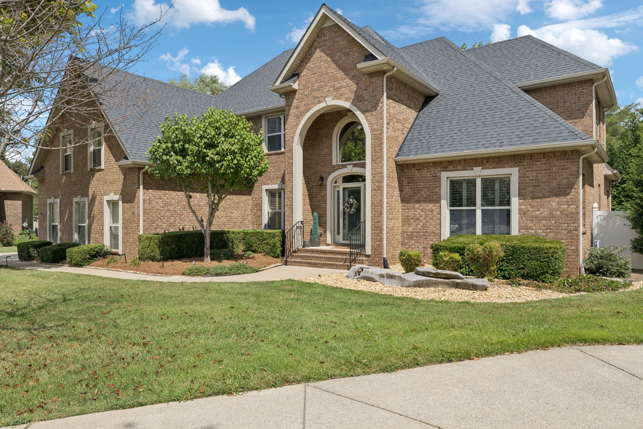 2427 Donald Bradley Ct