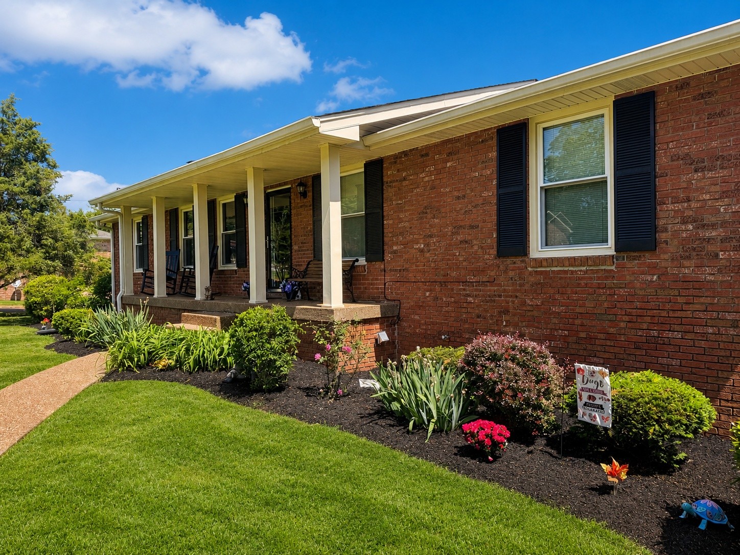 609 Emily Dr
