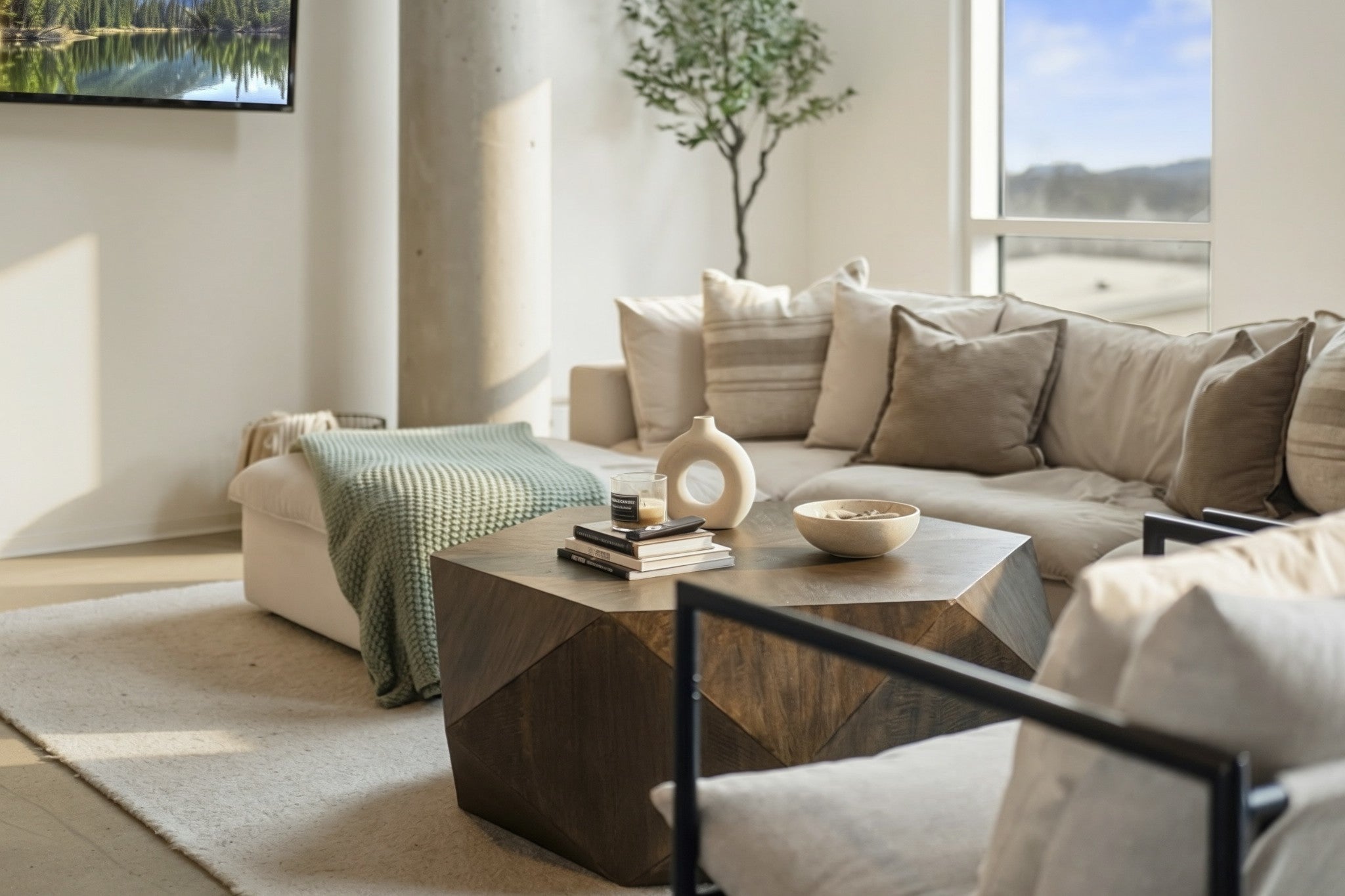 2115 Yeaman Pl 405