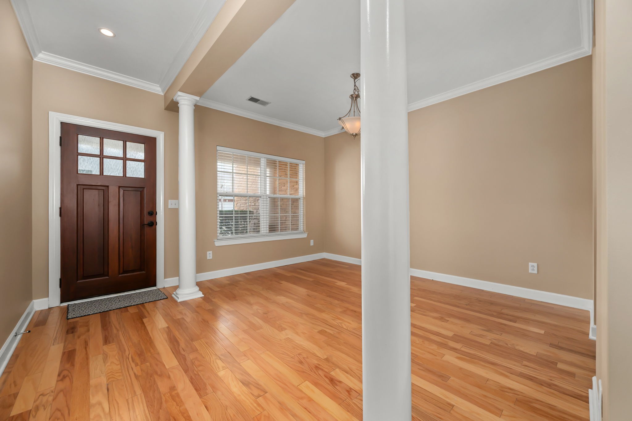 2342 N Tennessee Blvd 601