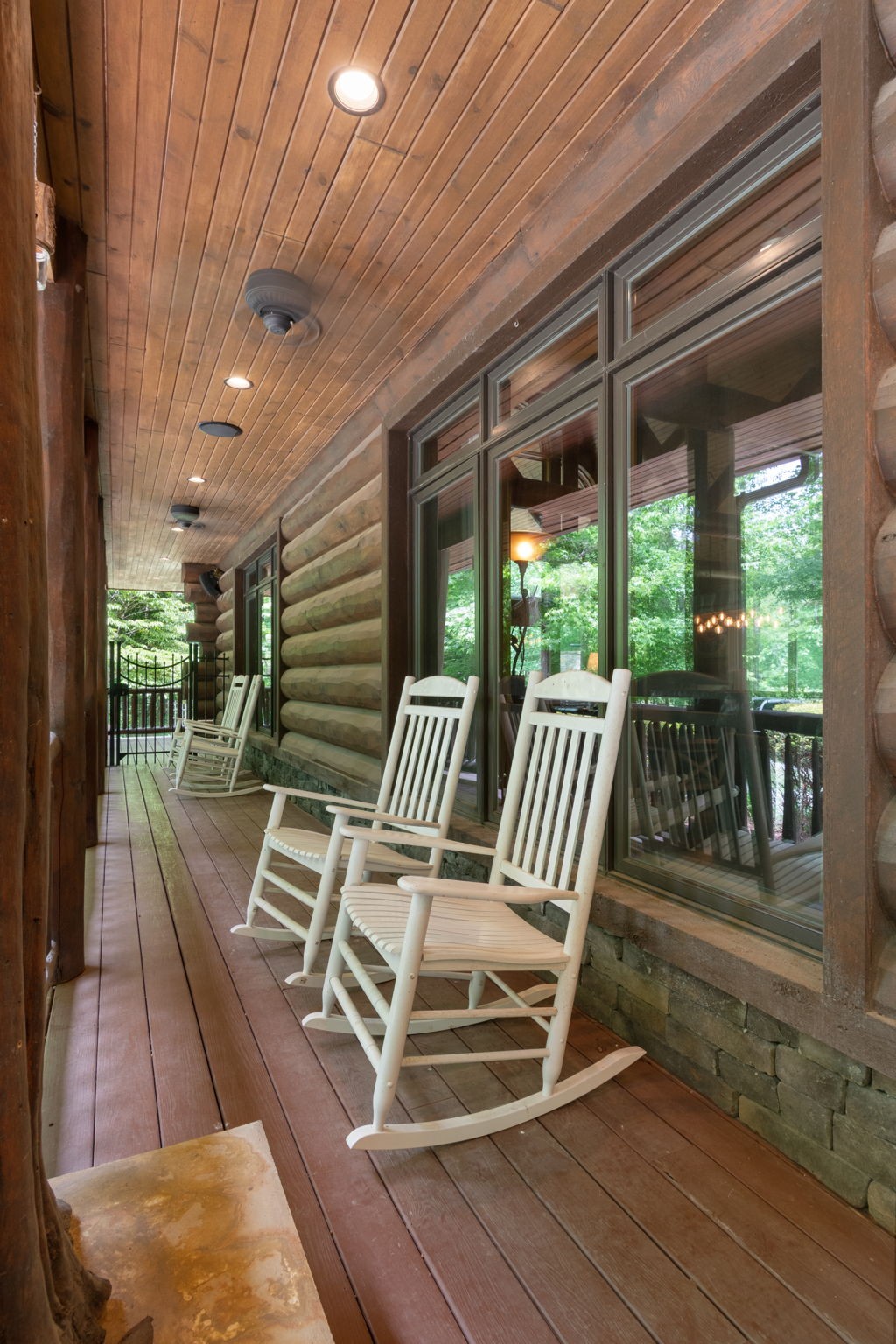 1635 Right Prong Blue Buck Road