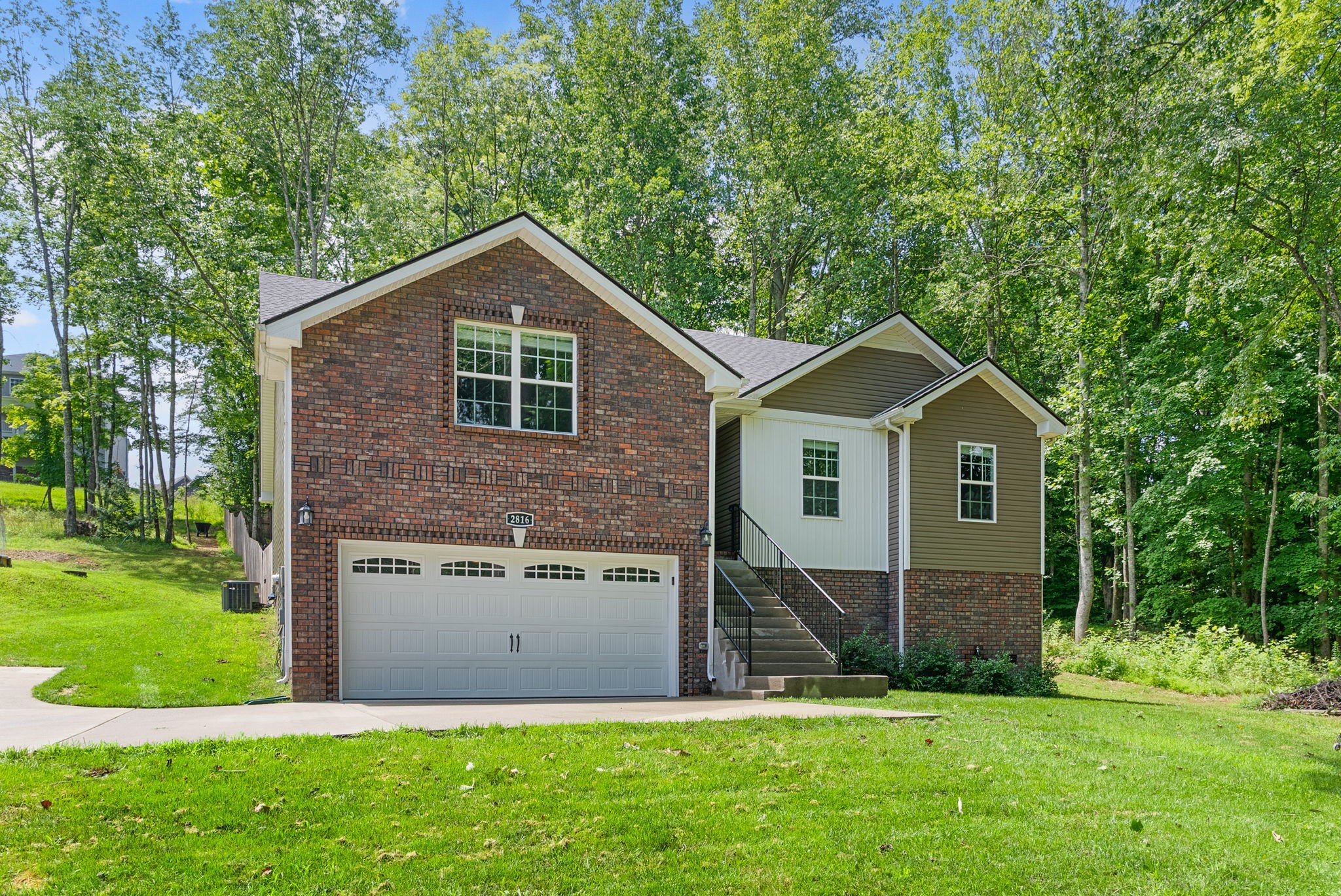 2816 E Old Ashland City Rd