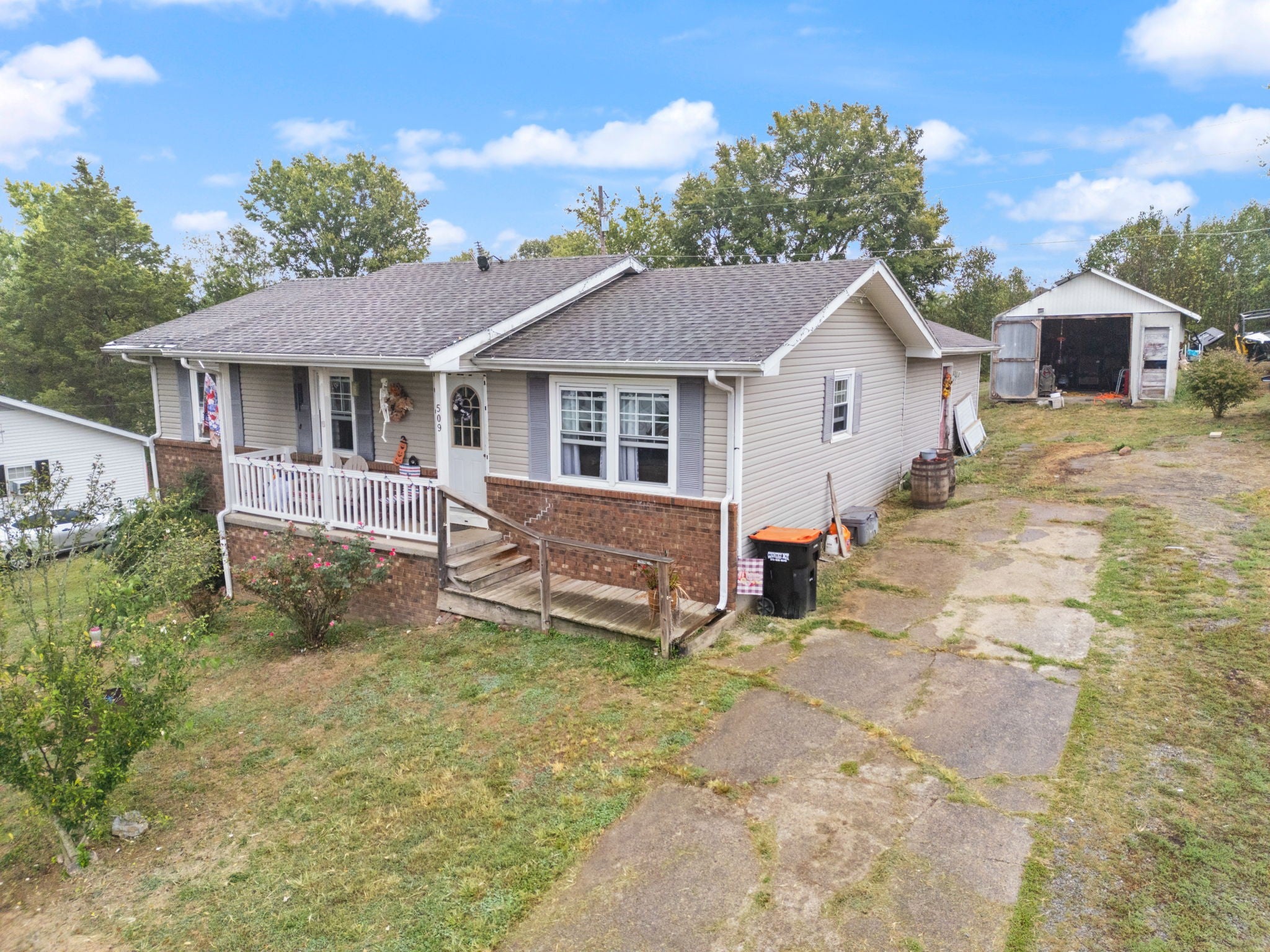 509 Countryside Loop
