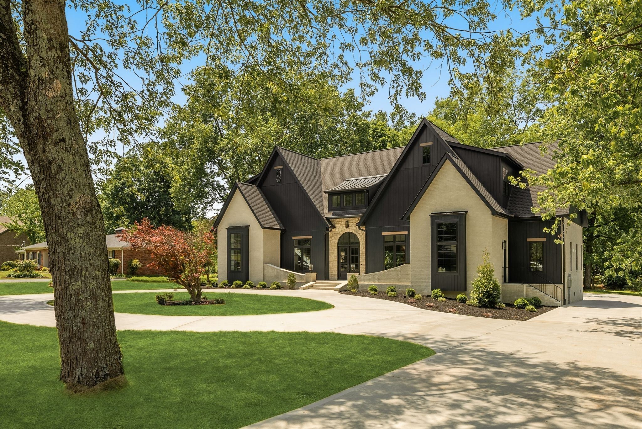 1415 Parker Pl - home for sale