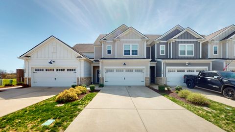 1232 June Wilde Rdg Spring Hill TN 37174