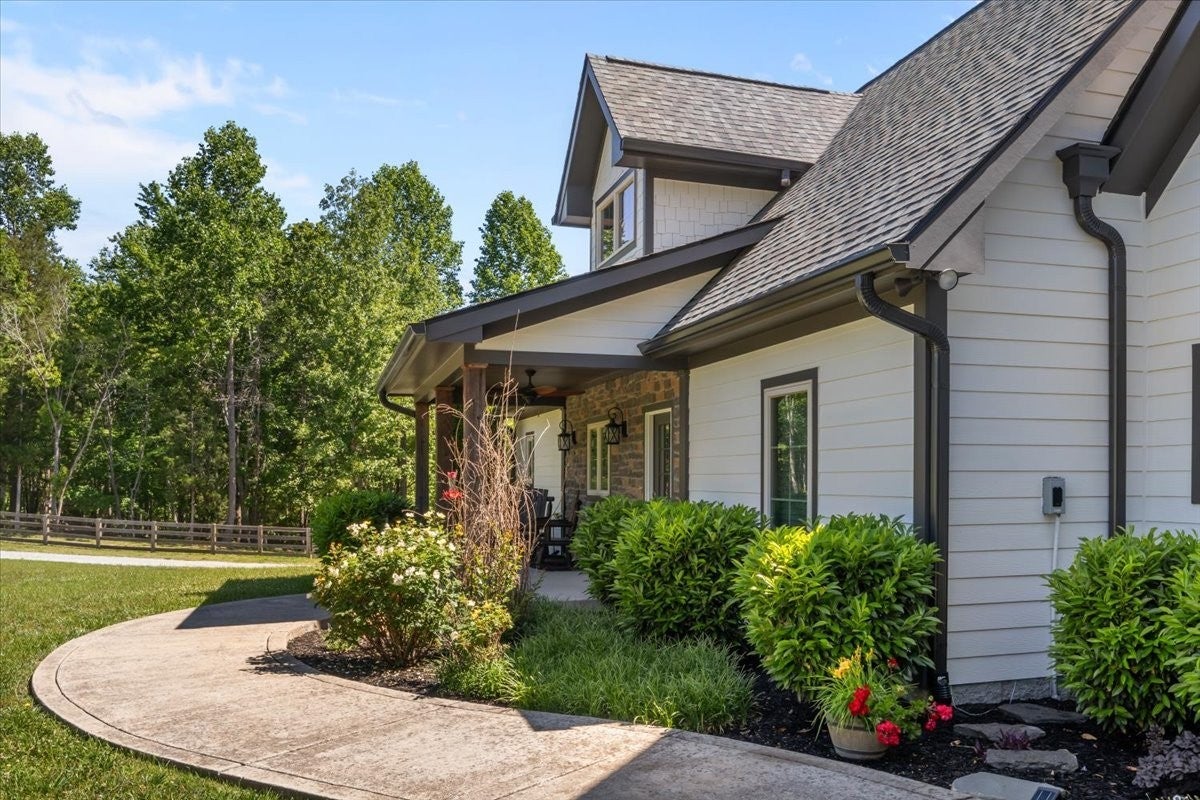 8006 Rose Ridge Pvt LN