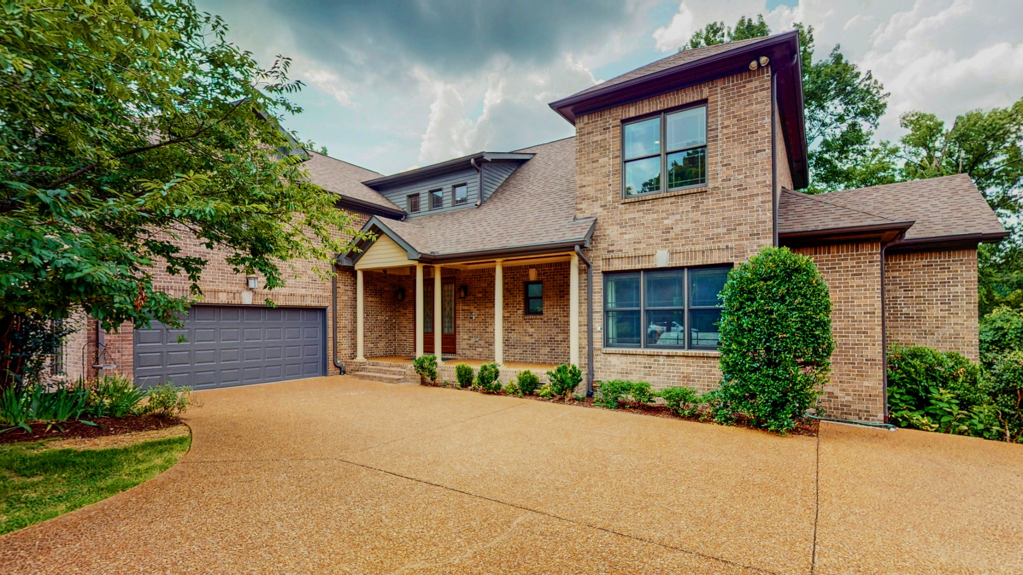 808 Saussy Ct