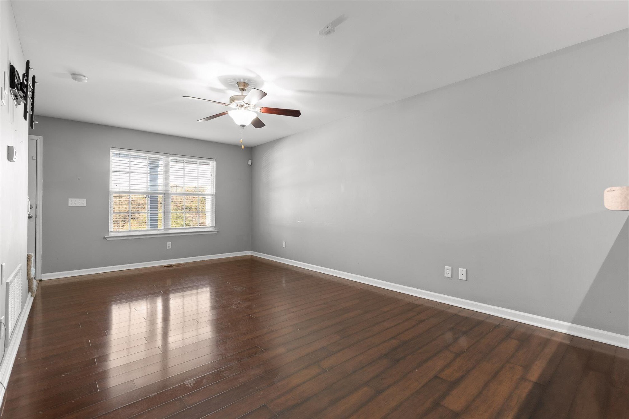 2117 Short Leaf Lane