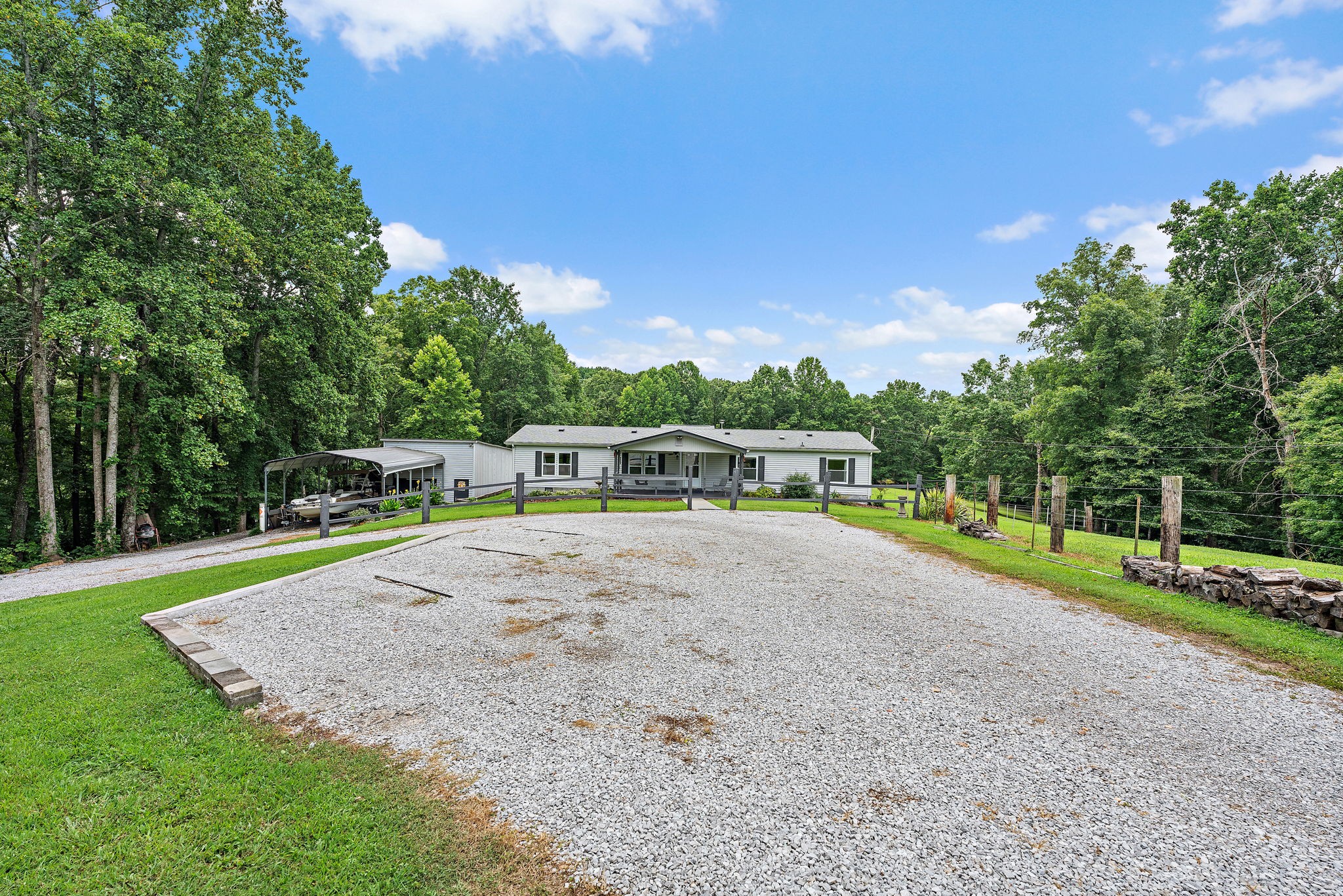 1333 Roberts Rd