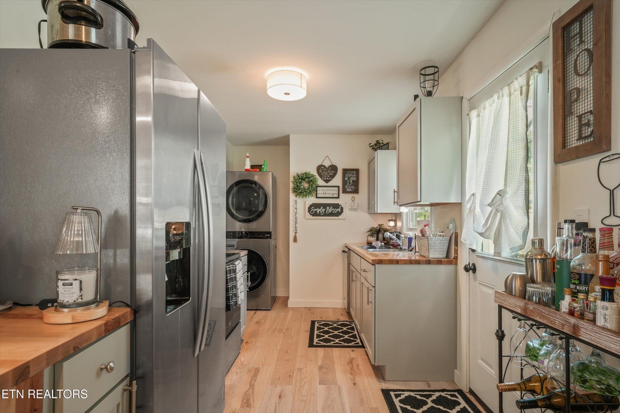 636 Robertsville Rd