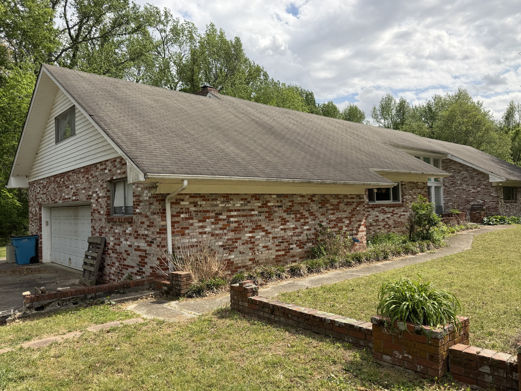 4280 Hillsboro Viola Rd