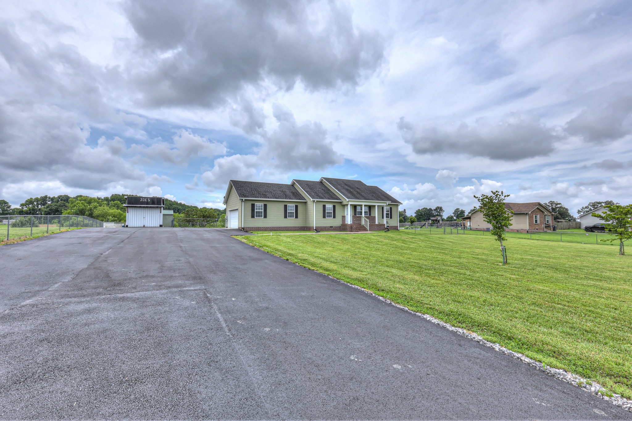 472 Meadows Rd