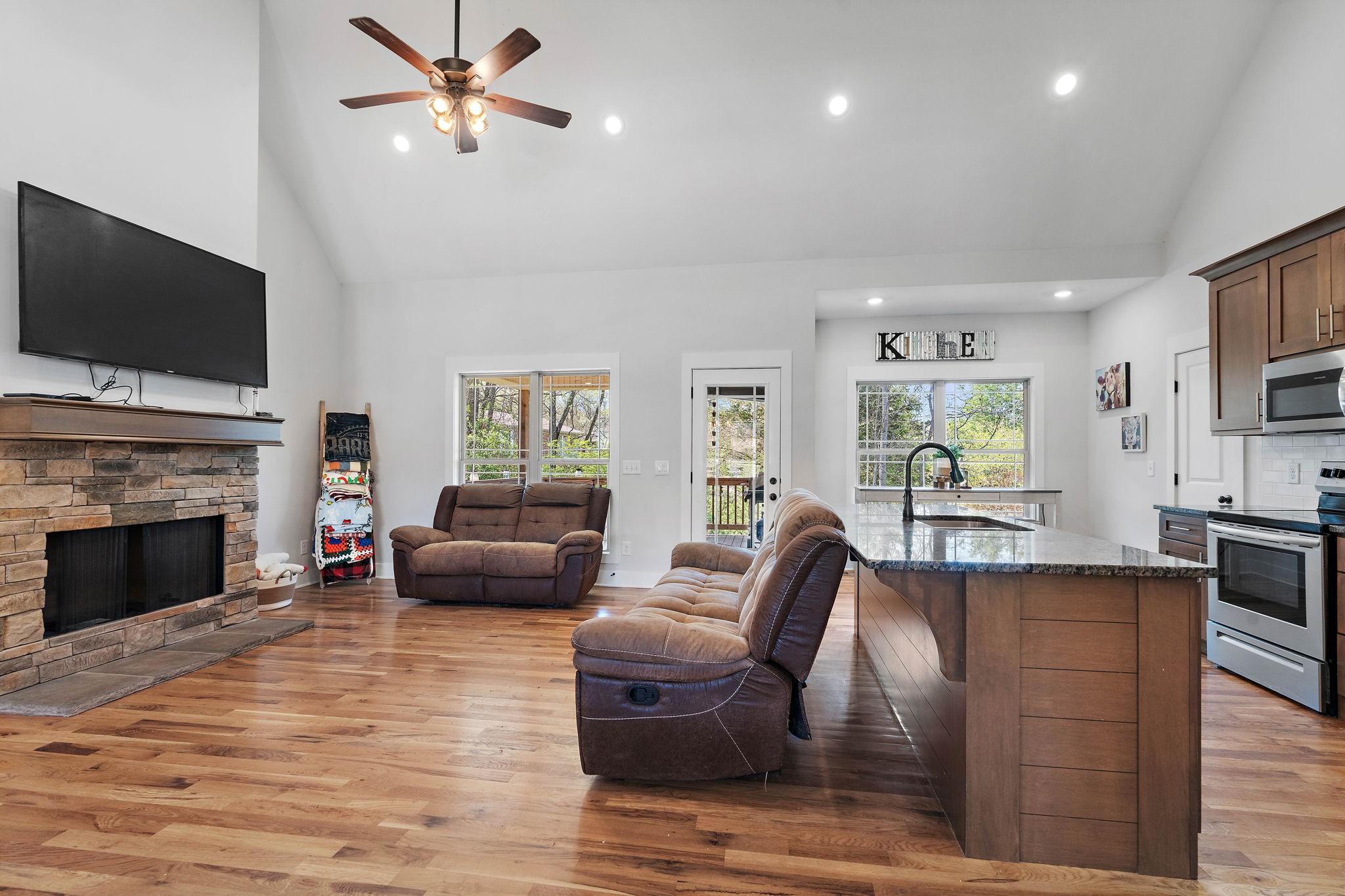 4114 Pilgrim Trl
