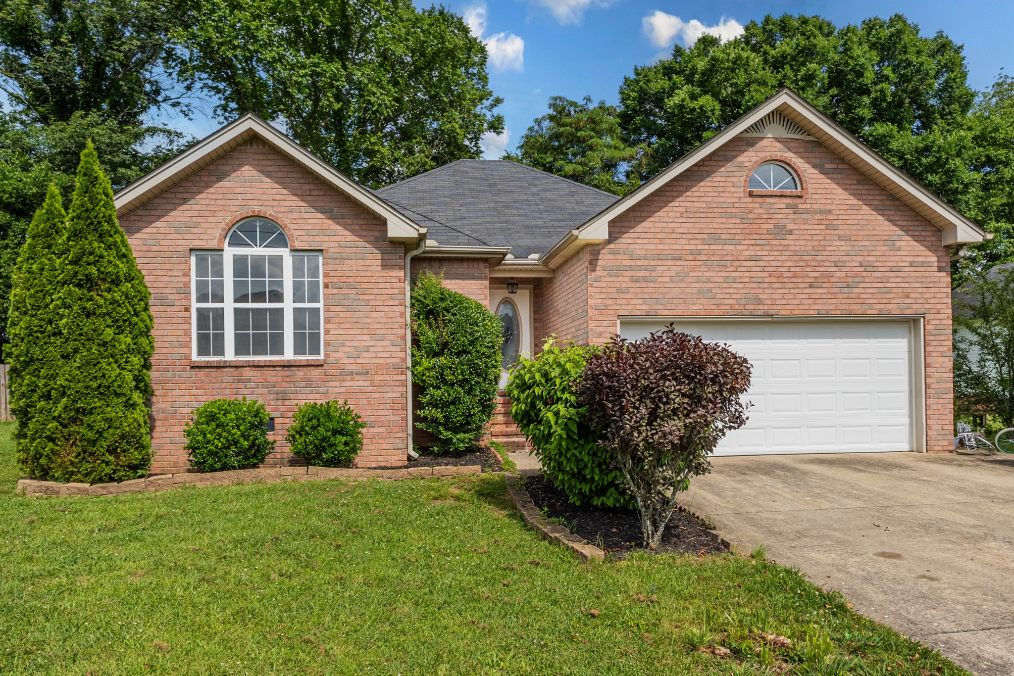 929 Chaparral Dr