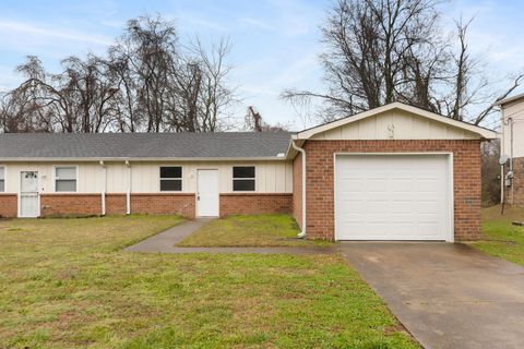 1446 E Cedar Ln Madison TN 37115