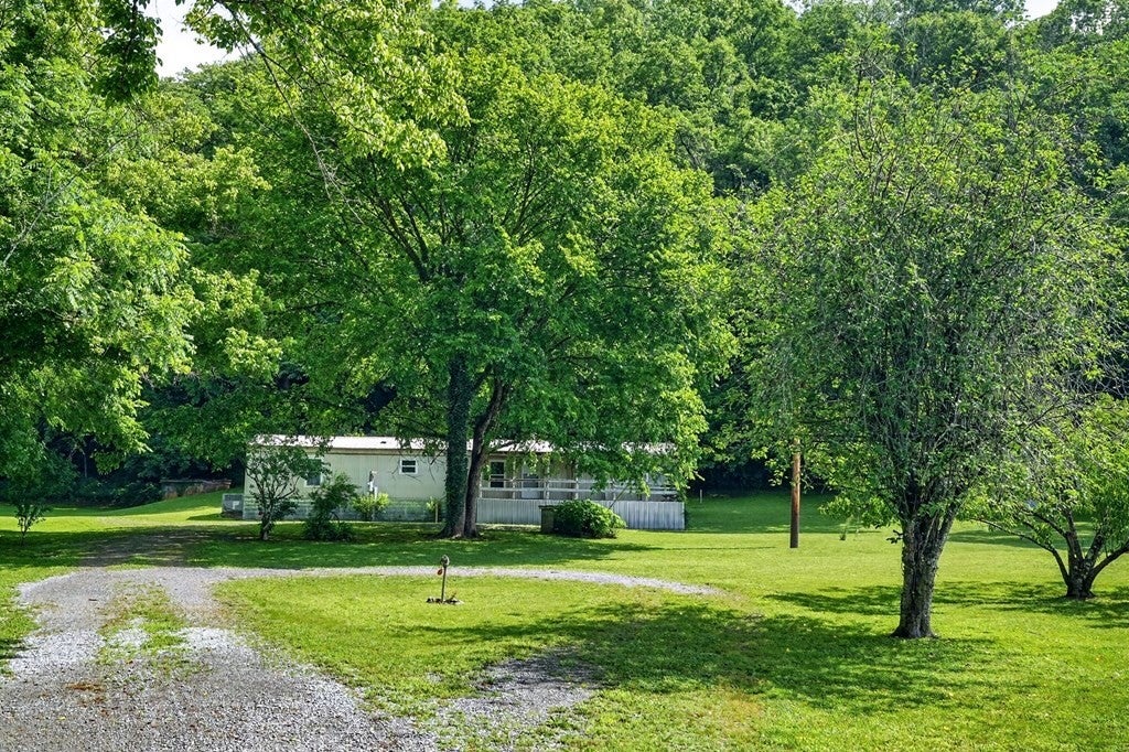 278 Aaron Pennington Ln