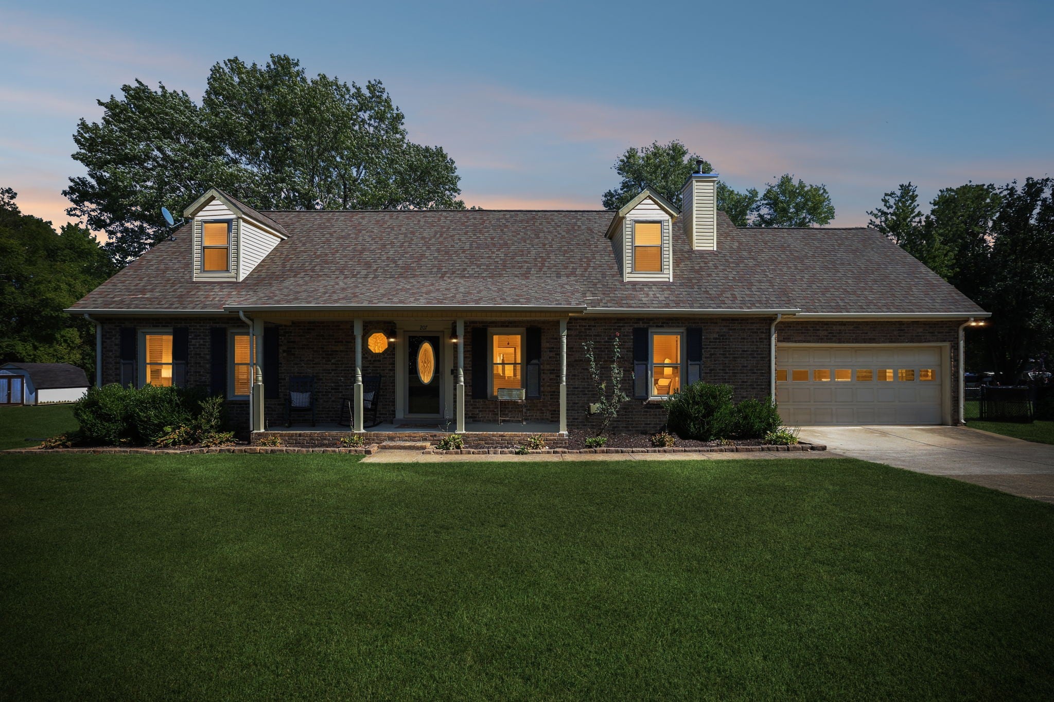 207 Peebles Dr