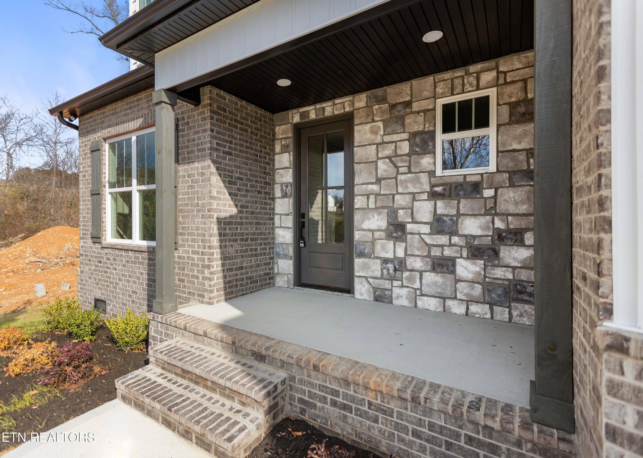 4542 Christine Lynnae St