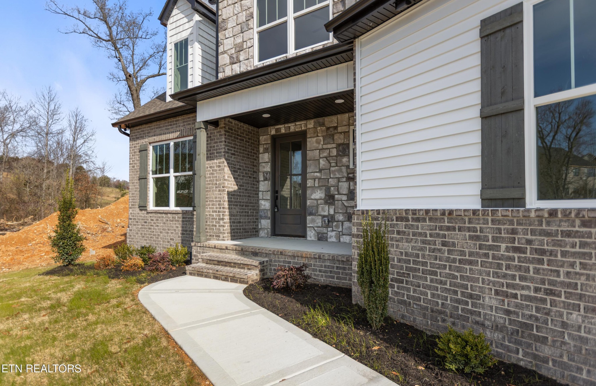 4542 Christine Lynnae St