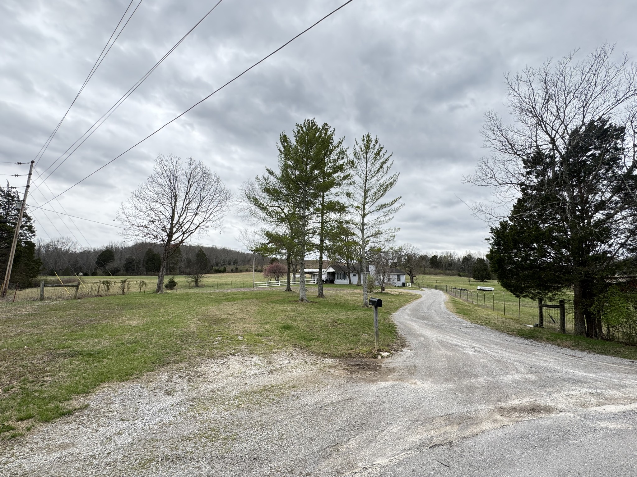 1600 Smith Rd