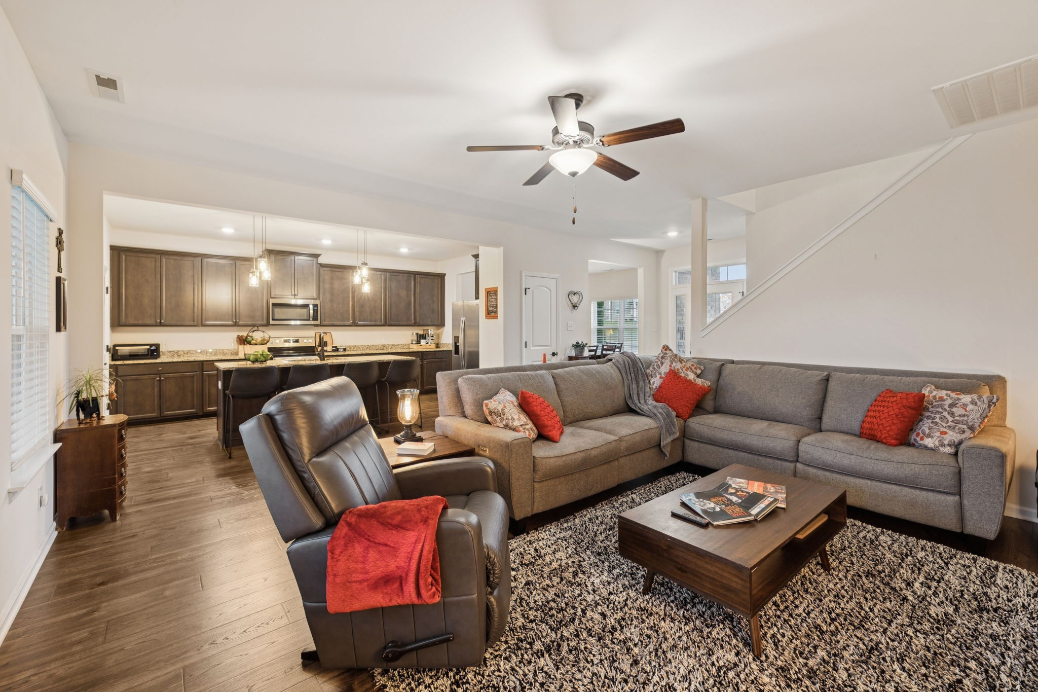 Gallatin, Tennessee 37066, United States, 4 Bedrooms Bedrooms, ,4 BathroomsBathrooms,Residential,Active,235704