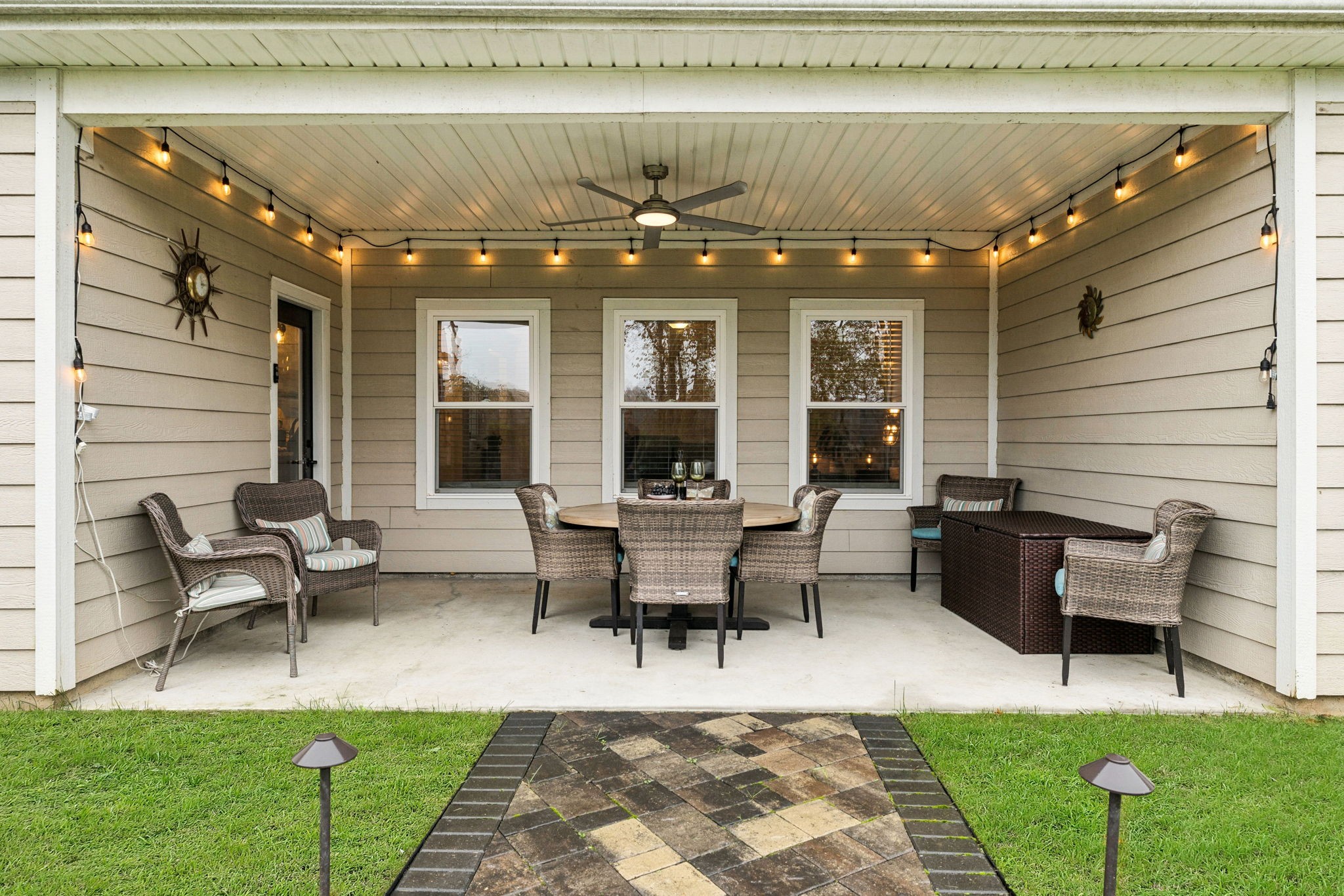 Gallatin, Tennessee 37066, United States, 4 Bedrooms Bedrooms, ,4 BathroomsBathrooms,Residential,Active,235704