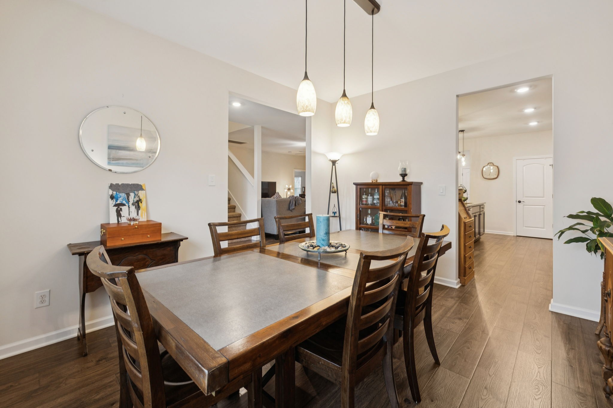 Gallatin, Tennessee 37066, United States, 4 Bedrooms Bedrooms, ,4 BathroomsBathrooms,Residential,Active,235704