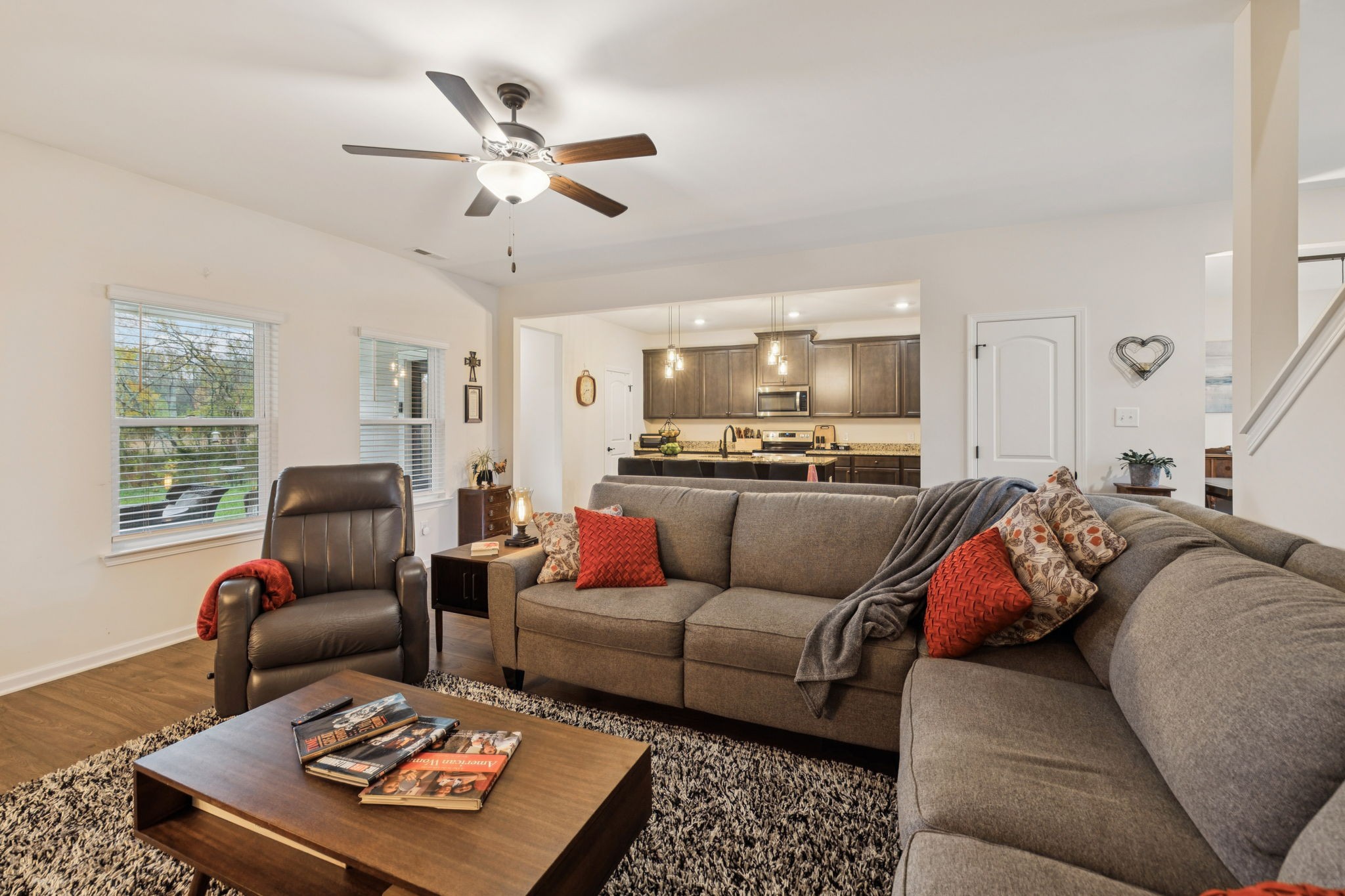 Gallatin, Tennessee 37066, United States, 4 Bedrooms Bedrooms, ,4 BathroomsBathrooms,Residential,Active,235704