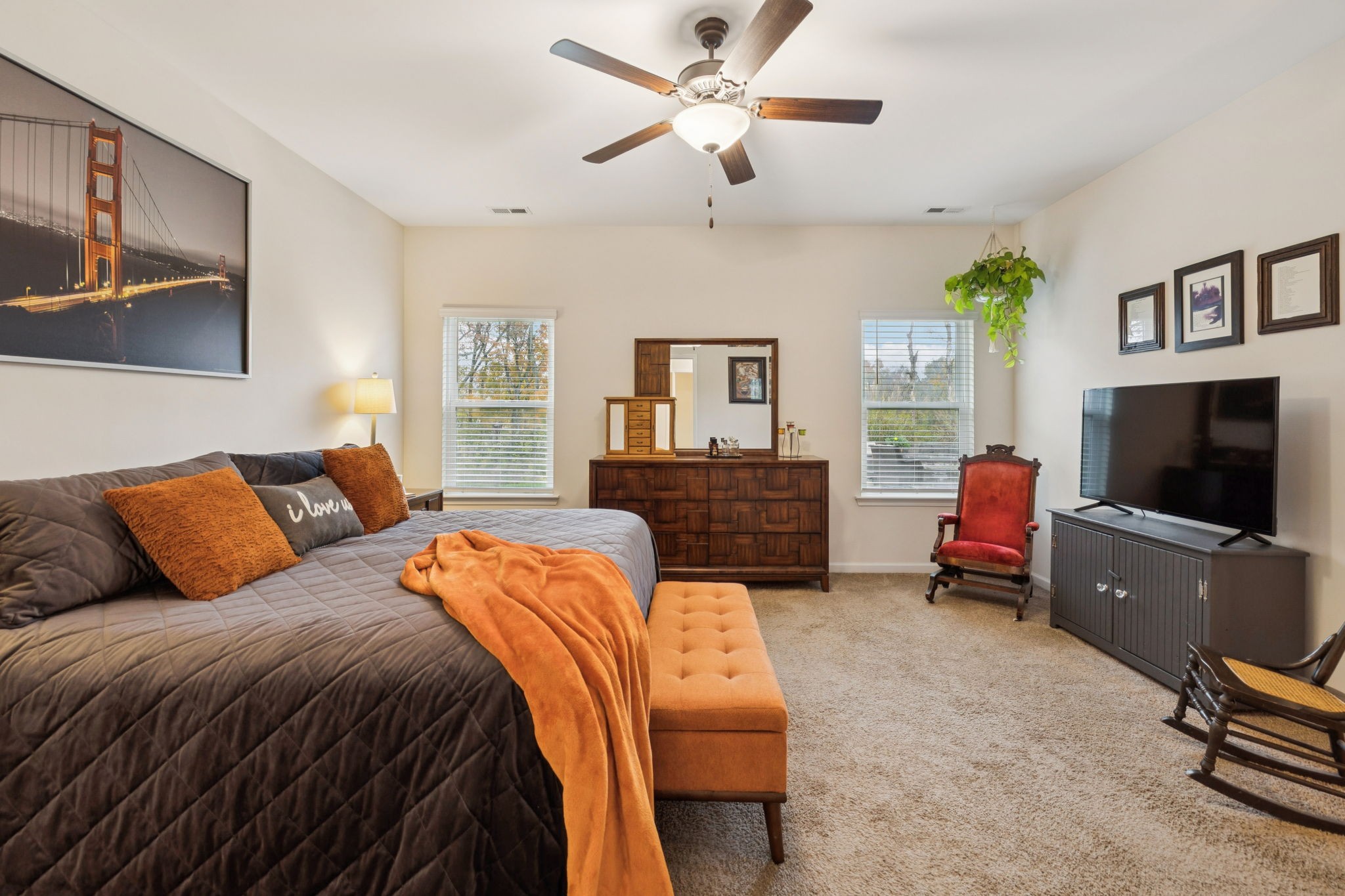 Gallatin, Tennessee 37066, United States, 4 Bedrooms Bedrooms, ,4 BathroomsBathrooms,Residential,Active,235704