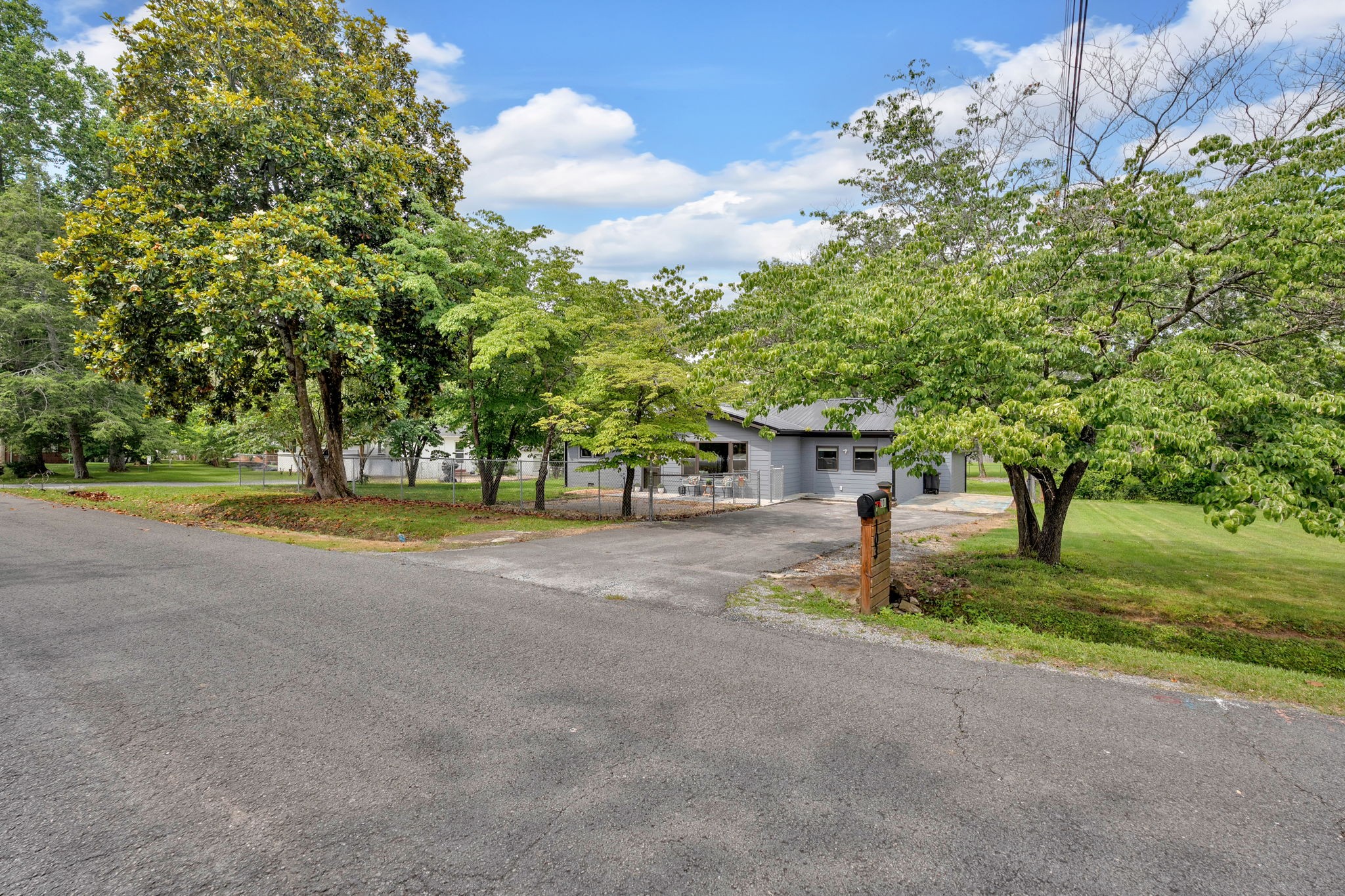 103 Deery Ln
