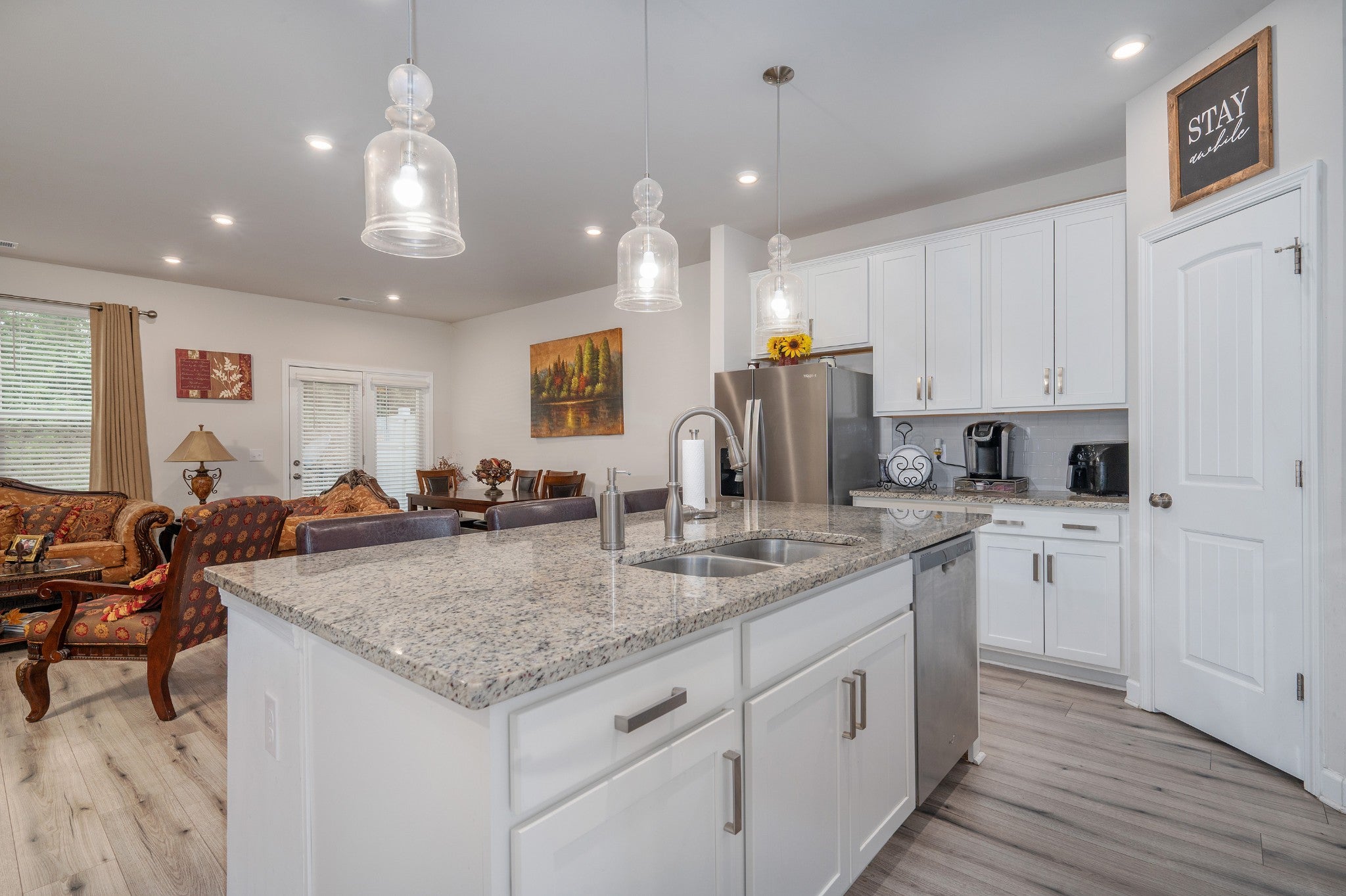 3039 Duvall Dr