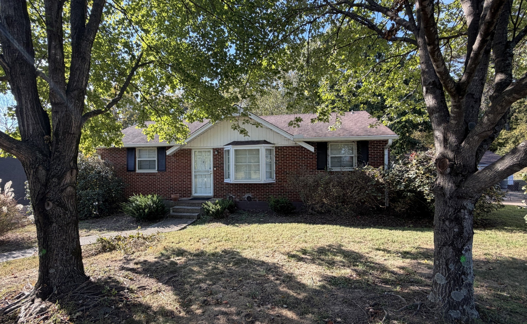 3-bed listing at 3821 Valley Ridge Dr, Nashville