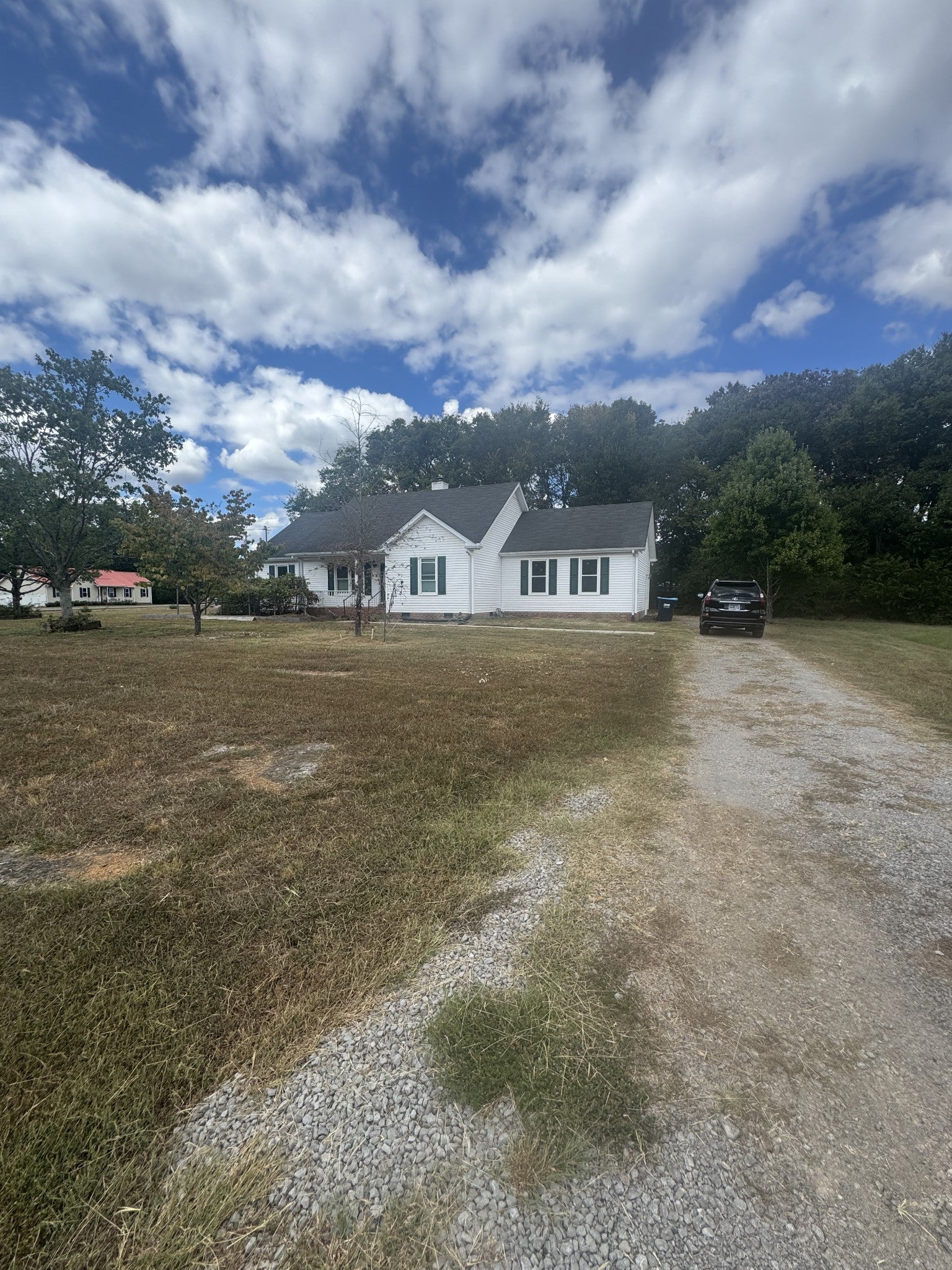 724 Hogan Dr