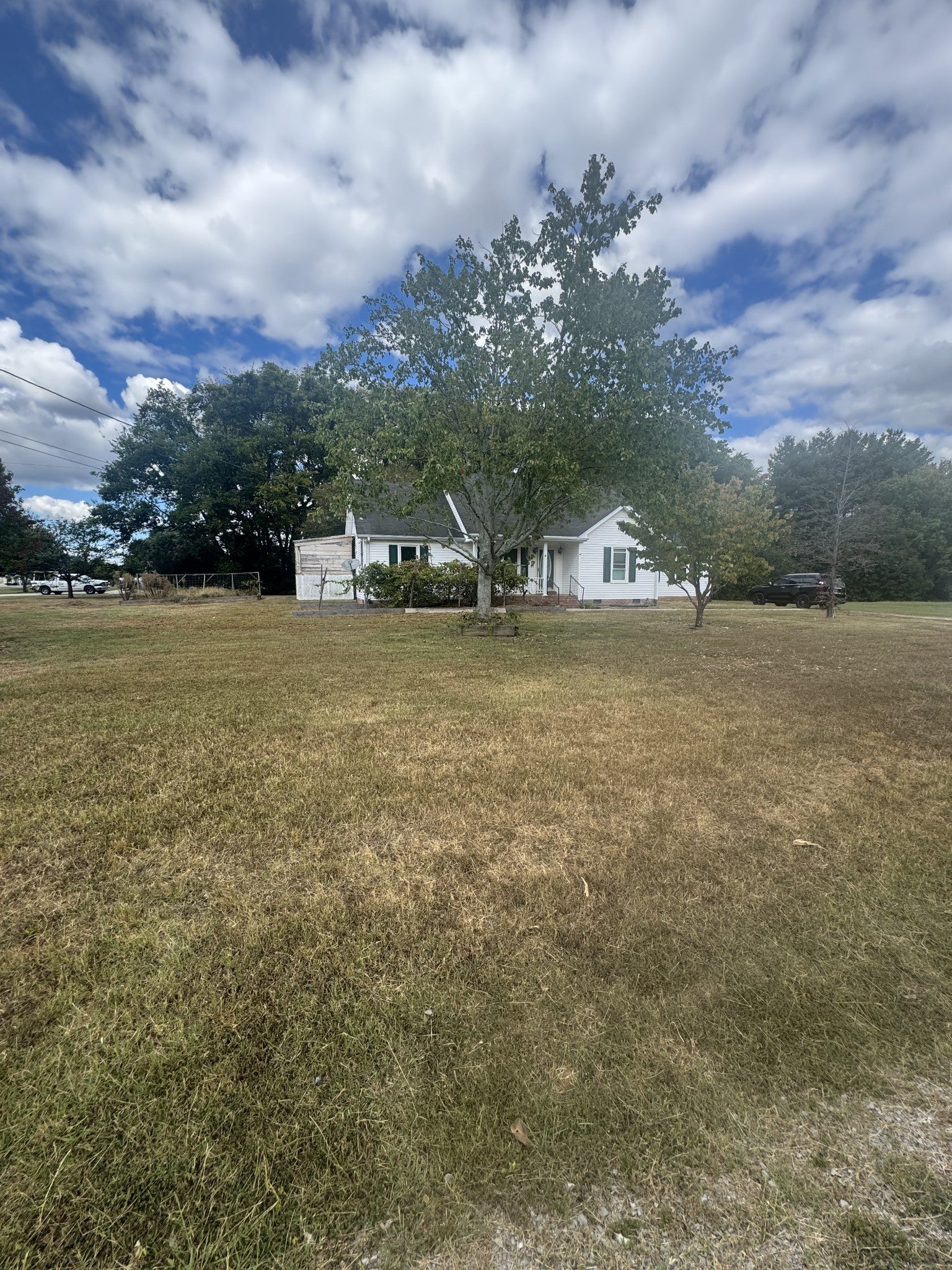 724 Hogan Dr